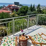 Stella - Private House With Parking Spot, Pool And Sea View Villa Varna
