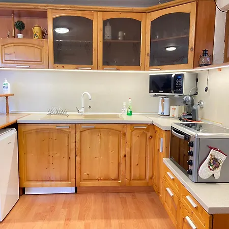 Stella - Private House With Parking Spot, Pool And Sea View Villa Várna