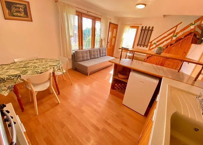 Stella - Private House With Parking Spot, Pool And Sea View *